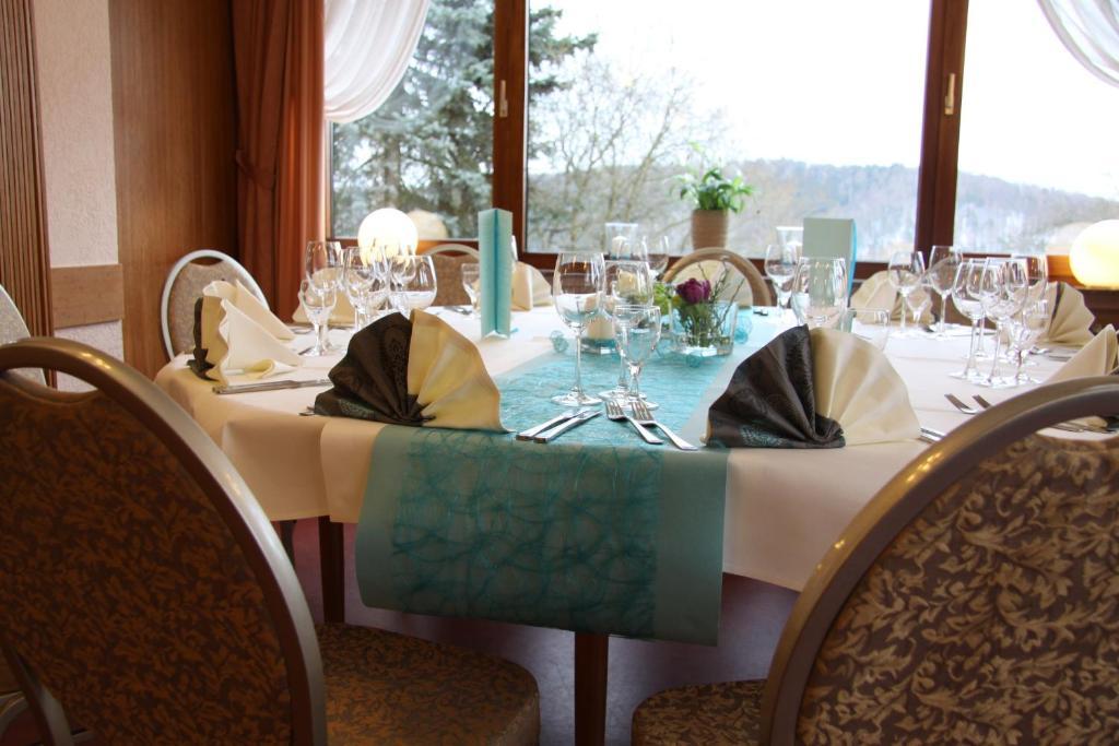 Hotel-Restaurant Sonnenhof Veitsrodt Ngoại thất bức ảnh